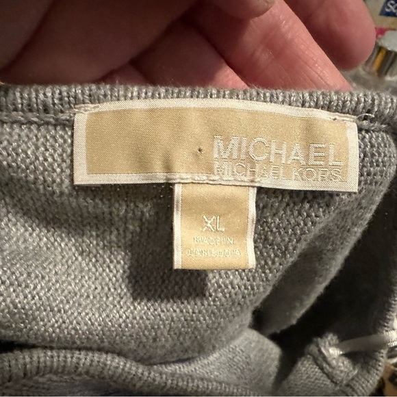 Cozy Gray Sweater Michael Kors Sweater - Picture 5 of 5